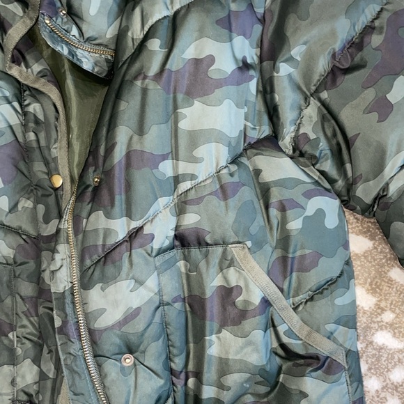 Old Navy Camo Jacket - Picture 2 of 3